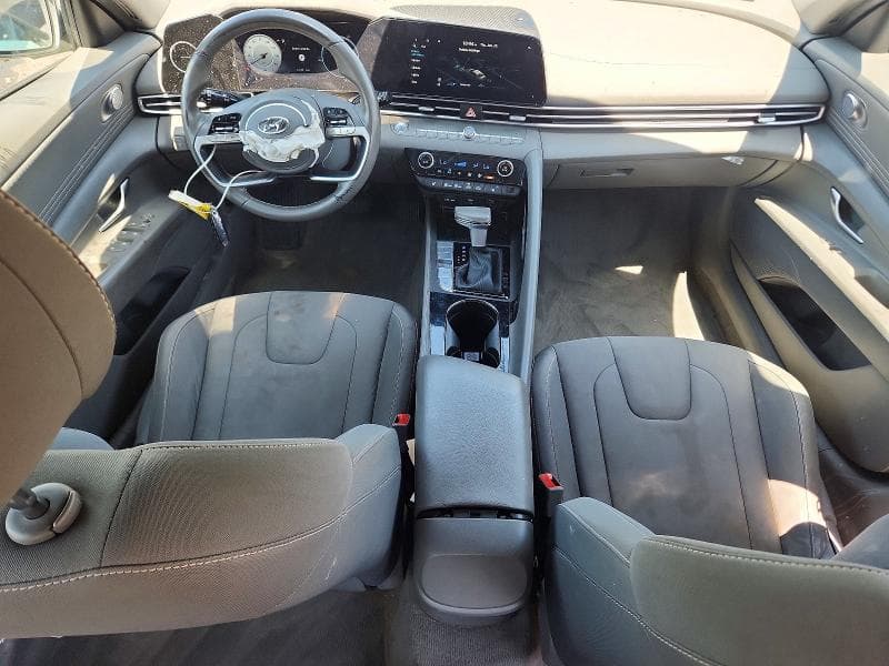 2023 HYUNDAI ELANTRA SEL 8