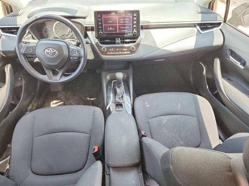 2021 TOYOTA COROLLA LE 8