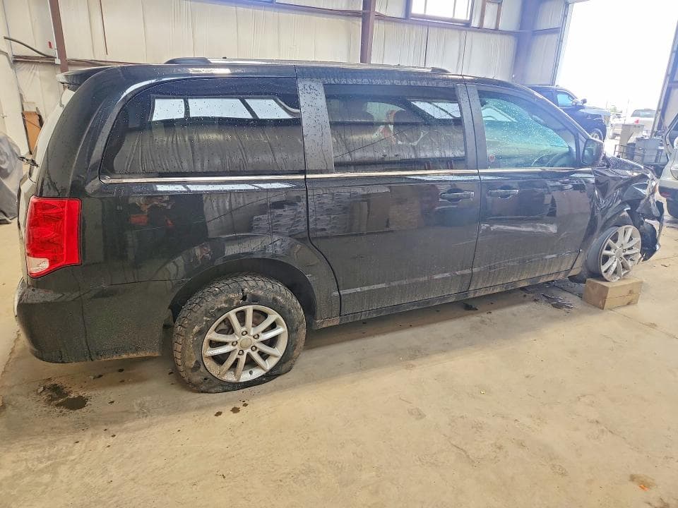 2019 DODGE GRAND CARAVAN SE 3