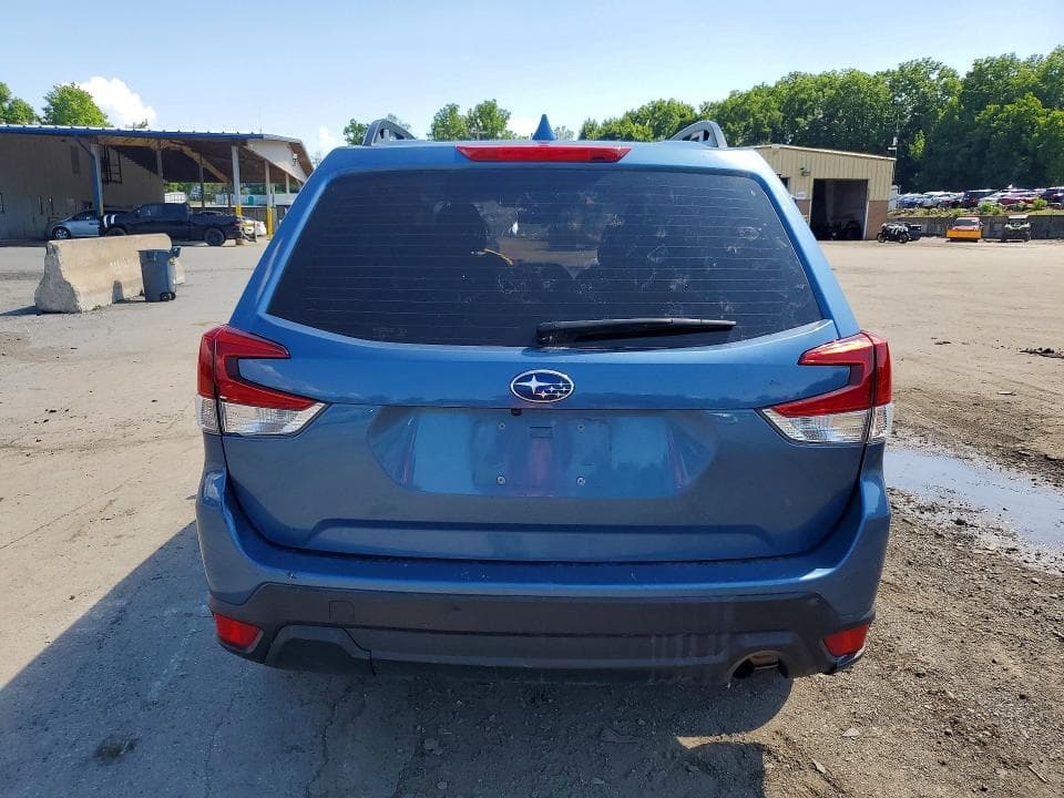 2022 SUBARU FORESTER BASE PLUS 6
