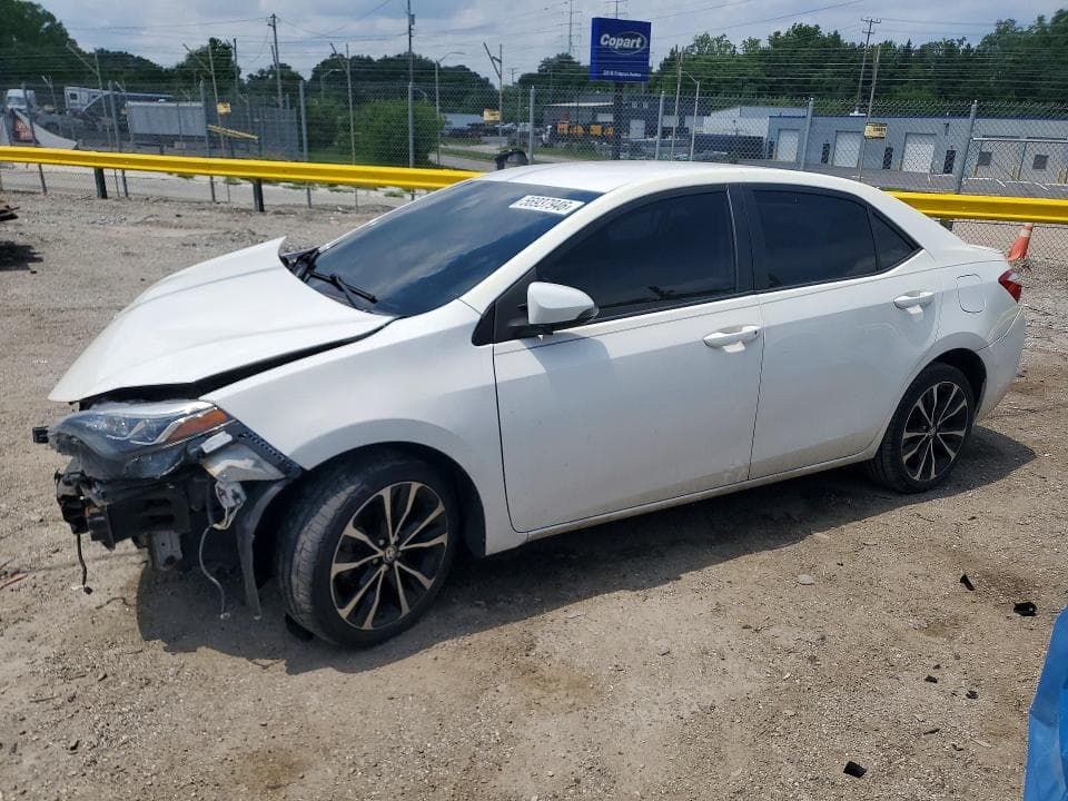 2018 TOYOTA COROLLA SE