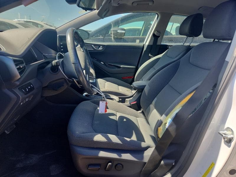2022 HYUNDAI IONIQ SE 7