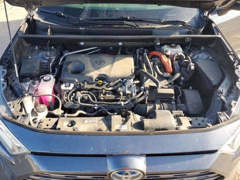 2021 TOYOTA RAV4 XSE 12