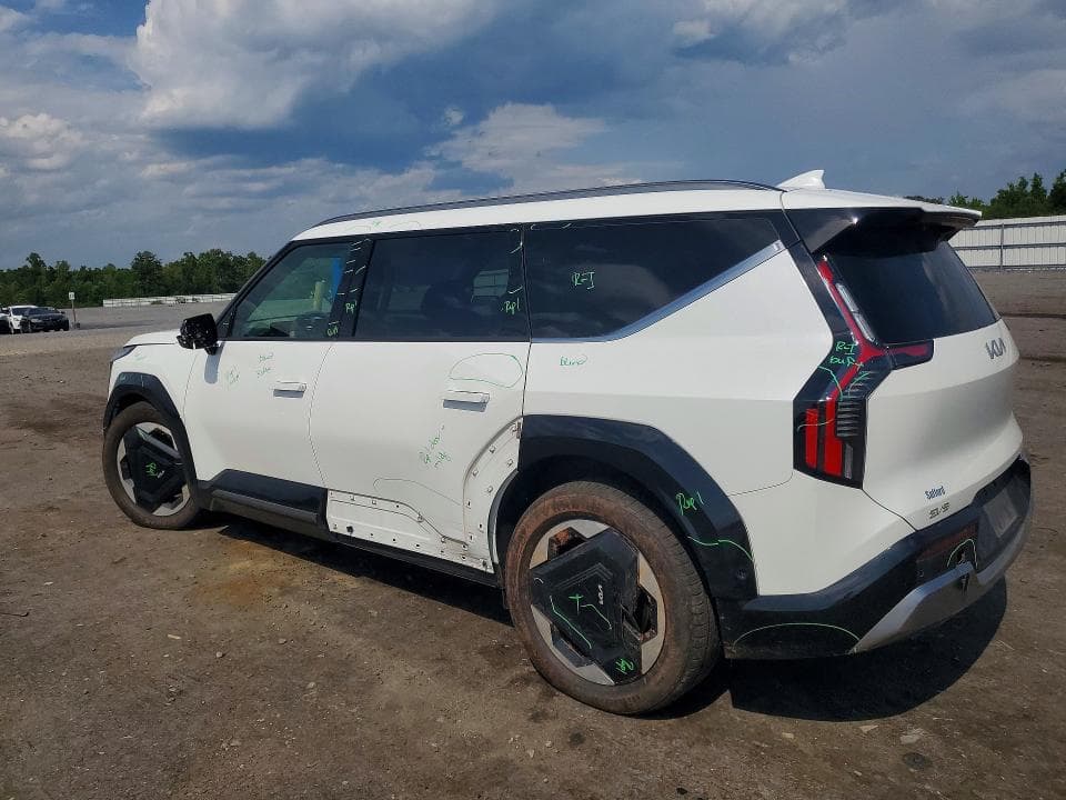 2024 KIA EV9 LAND 2