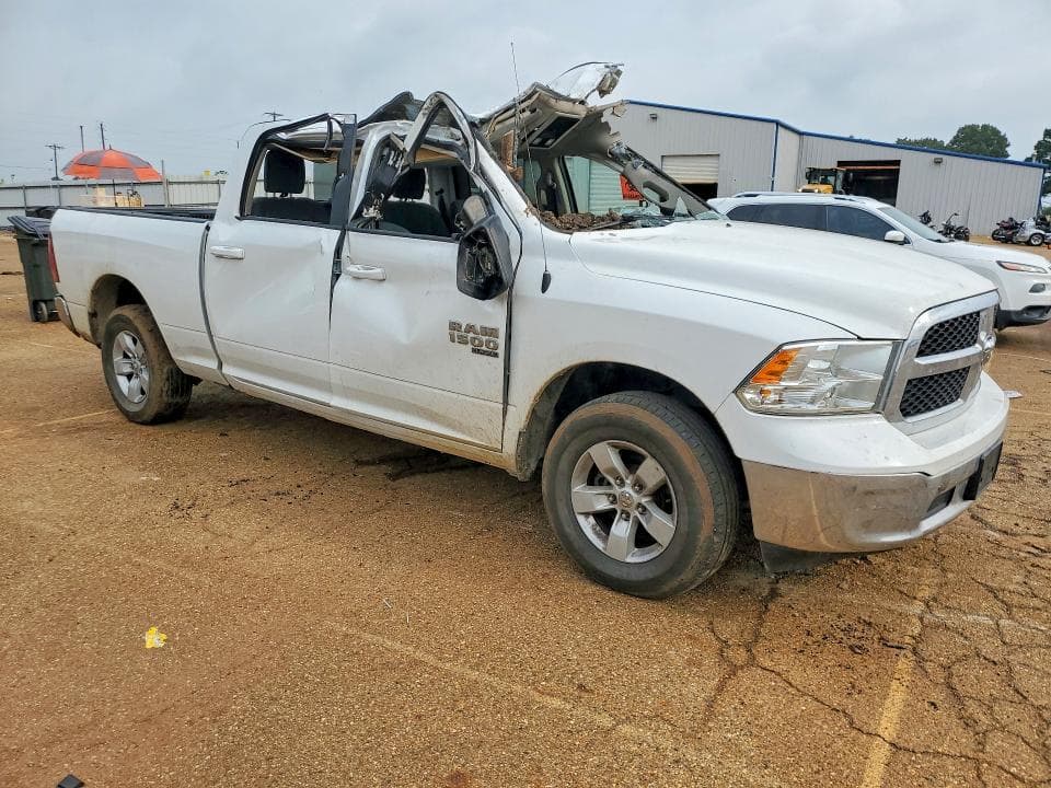 2020 RAM 1500 CLASSIC SLT 4