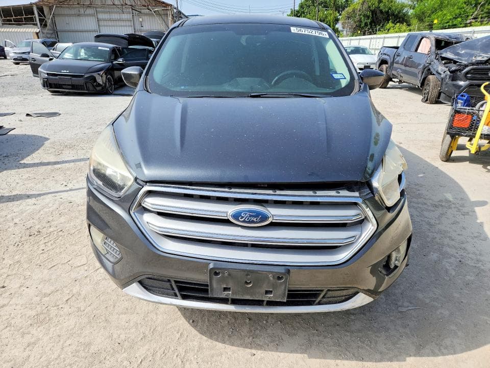 2019 FORD ESCAPE SE 5