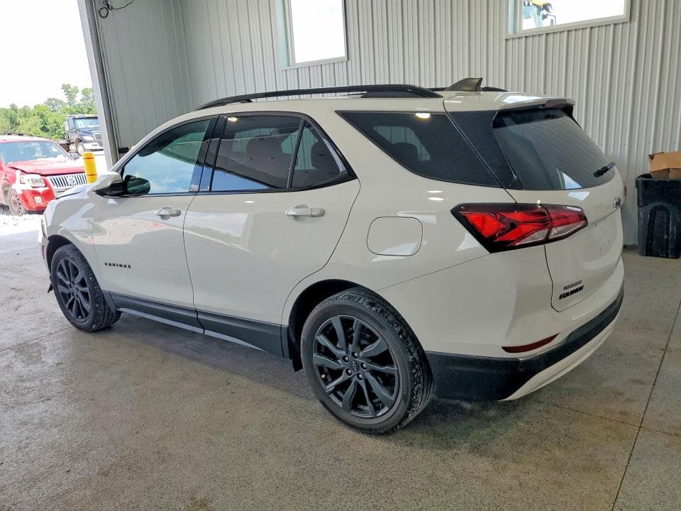 2022 CHEVROLET EQUINOX 2
