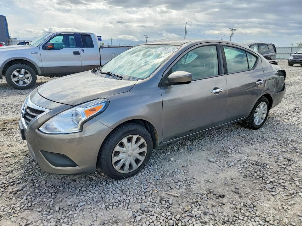 2017 NISSAN VERSA 1.6 SV - 1
