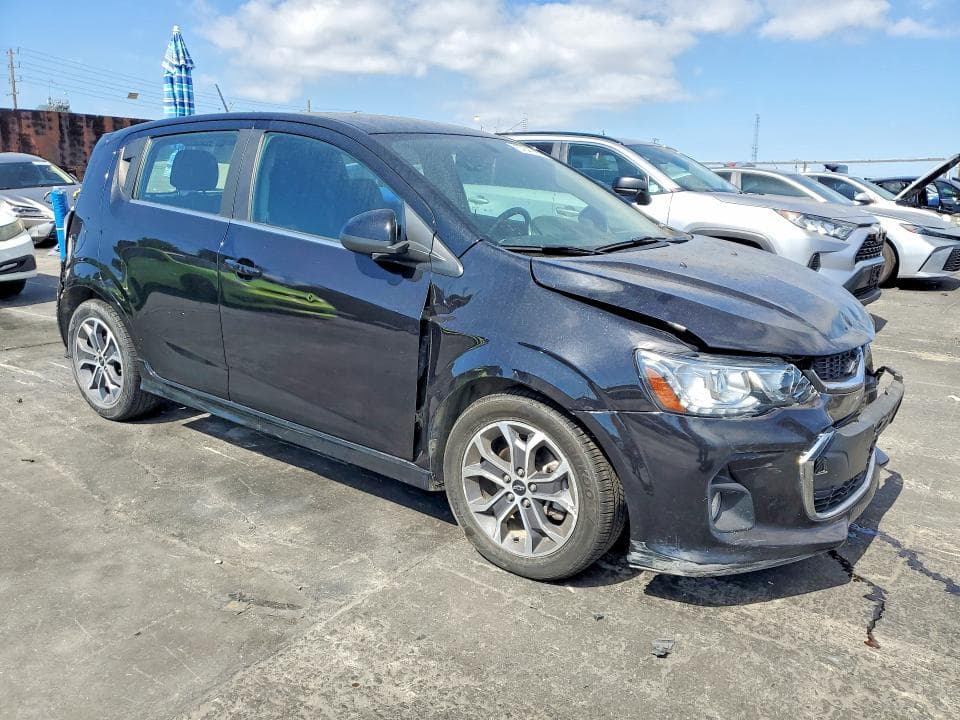 2019 CHEVROLET SONIC LT 4