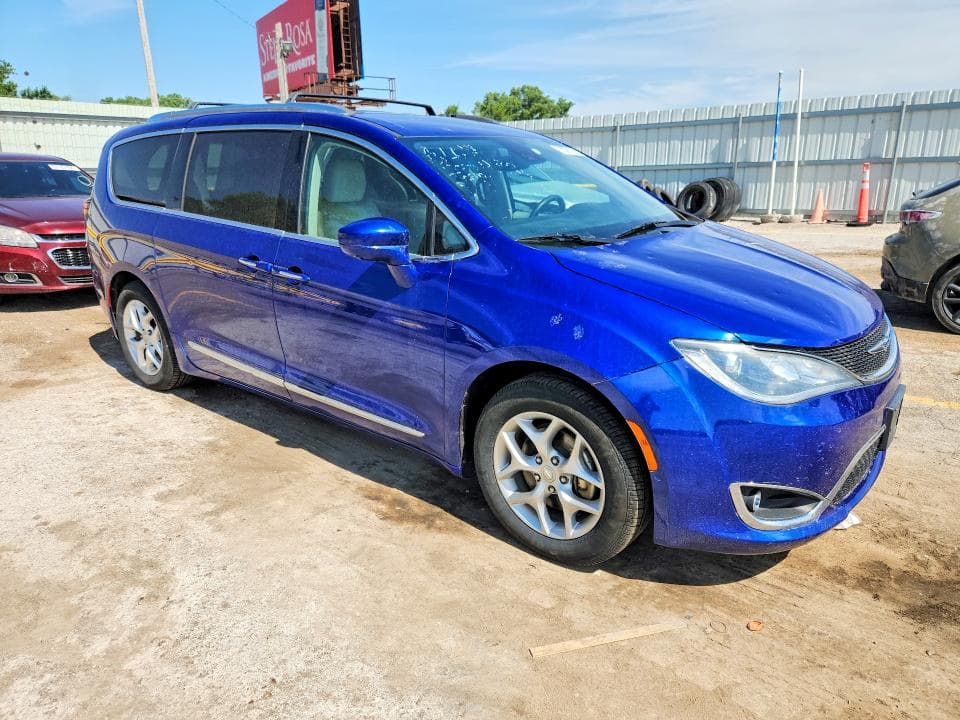 2019 CHRYSLER PACIFICA TOURING L PLUS 4