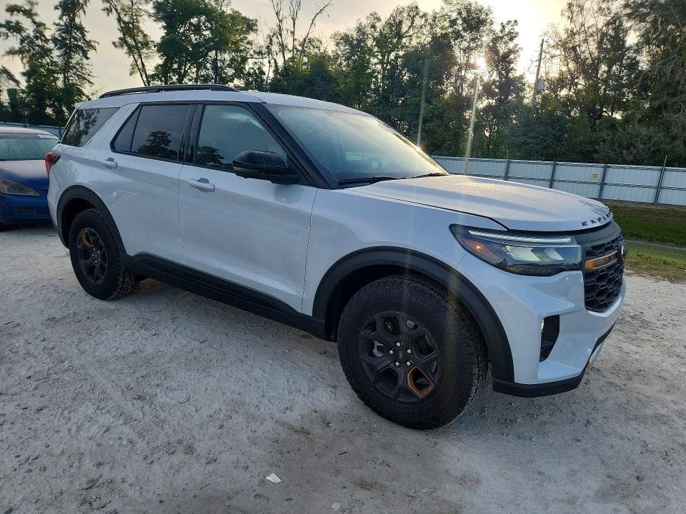 2026 FORD EXPLORER TREMOR 4
