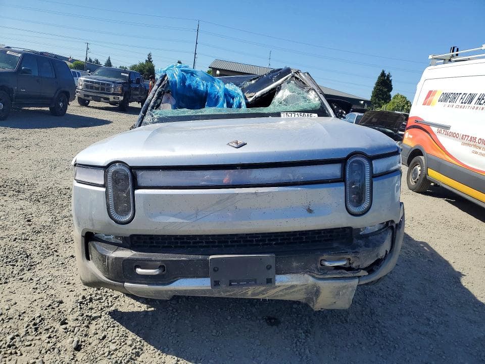 2023 RIVIAN R1S ADVENTURE 5