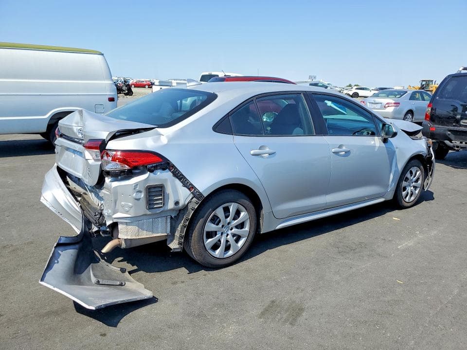 2021 TOYOTA COROLLA LE 3