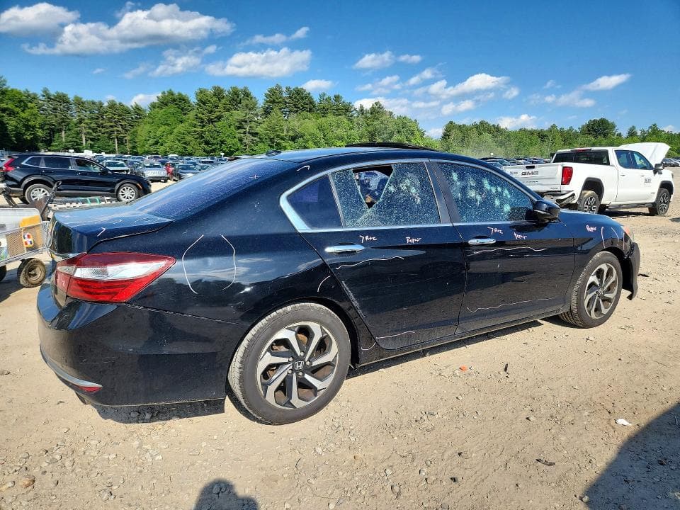 2017 HONDA ACCORD EX 3