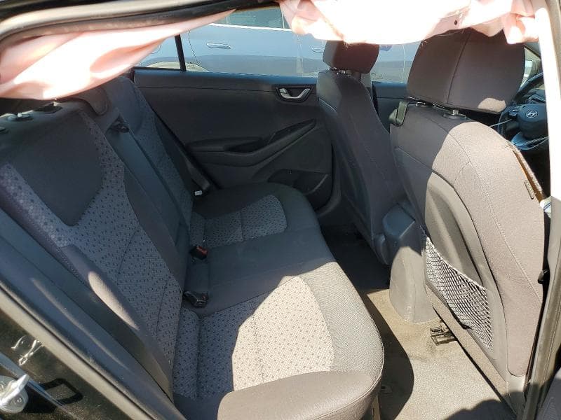 2018 HYUNDAI IONIQ SEL 10