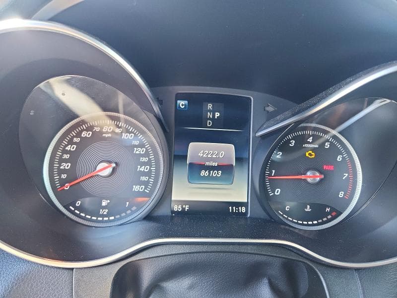 2019 MERCEDES-BENZ GLC 300 4MATIC 9