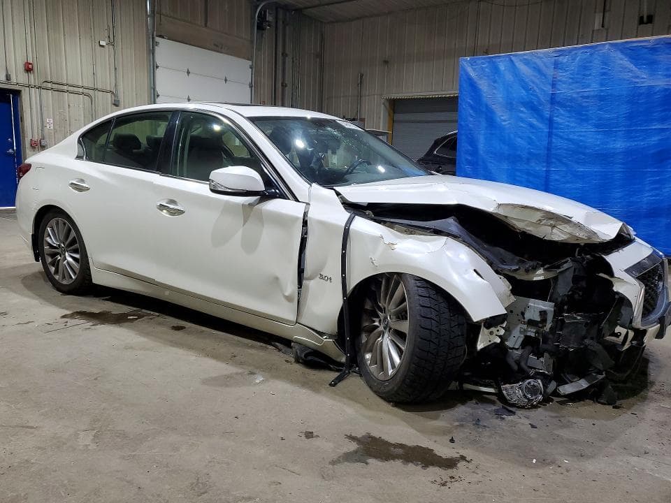 2018 INFINITI Q50 3.0T LUXE 4