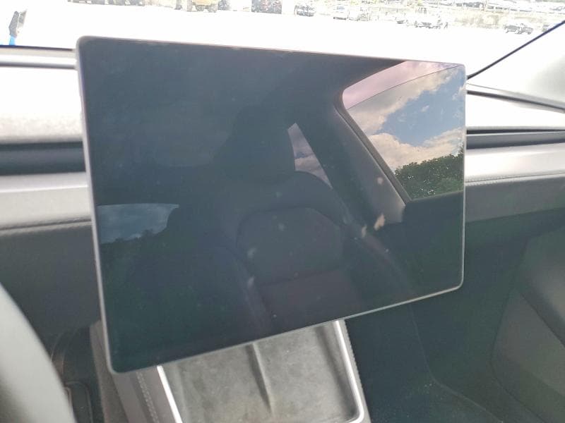 2026 TESLA MODEL Y 9