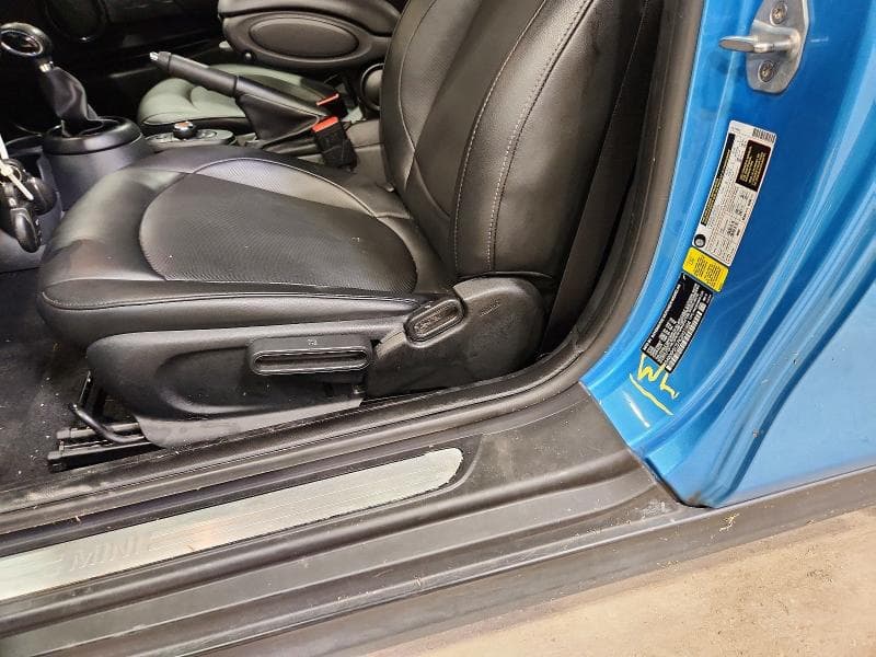 2019 MINI COOPER 12