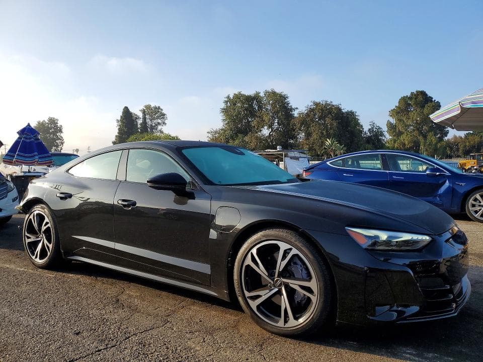 2024 AUDI E-TRON GT PREMIUM PLUS 4