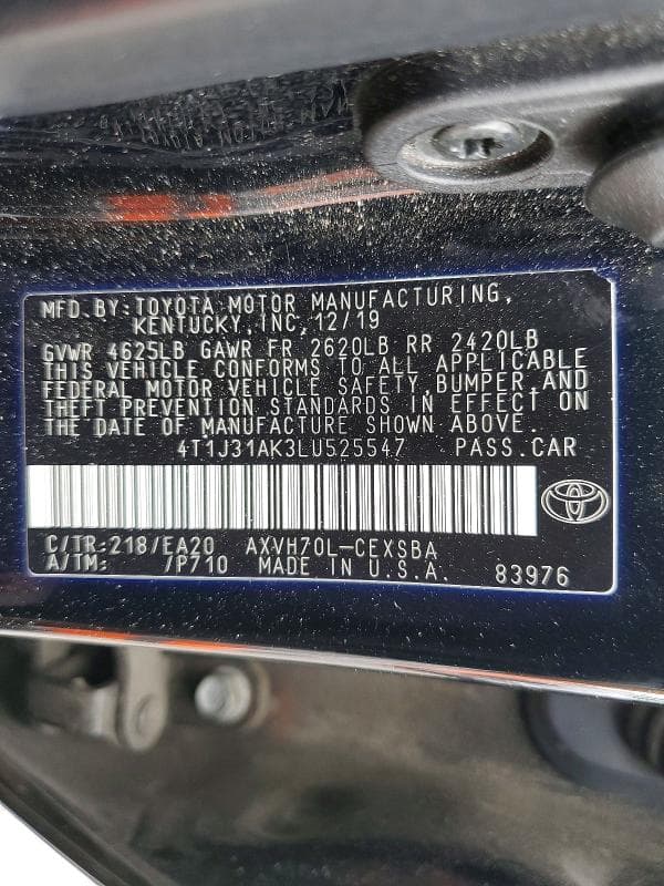 2020 TOYOTA CAMRY SE 12