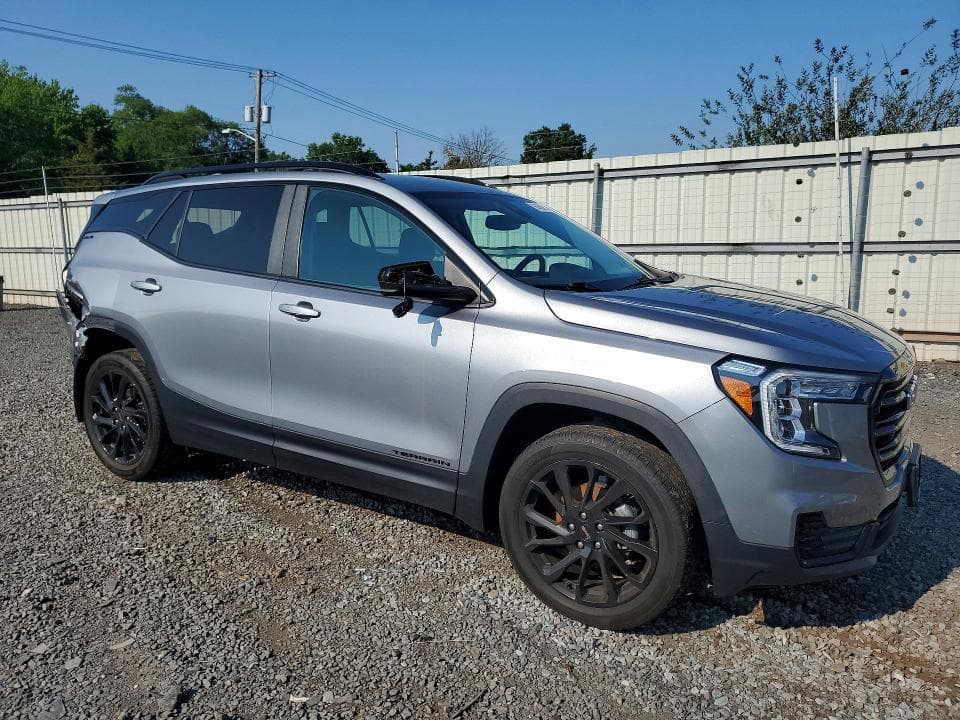 2024 GMC TERRAIN SLE 4