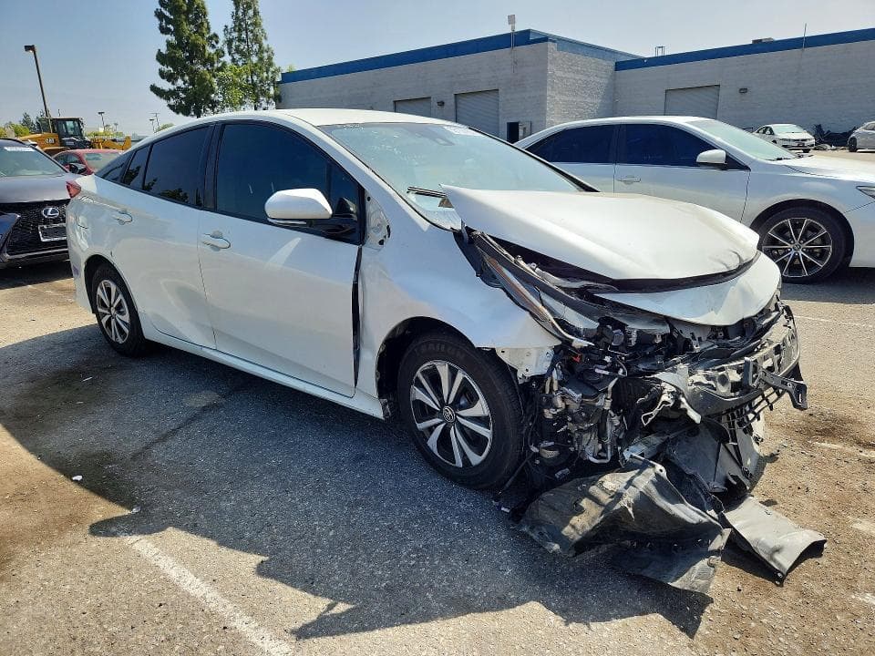 2018 TOYOTA PRIUS PRIME PREMIUM 4