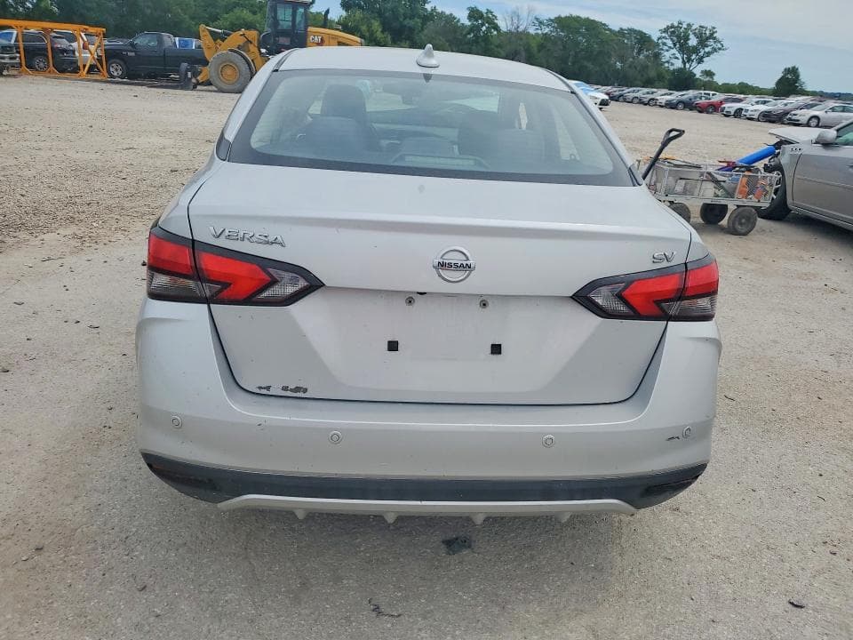 2020 NISSAN VERSA SV 6