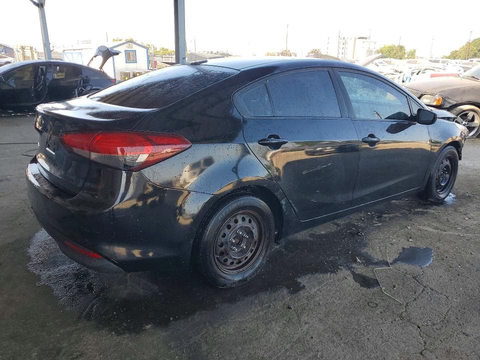 2017 KIA FORTE LX 3