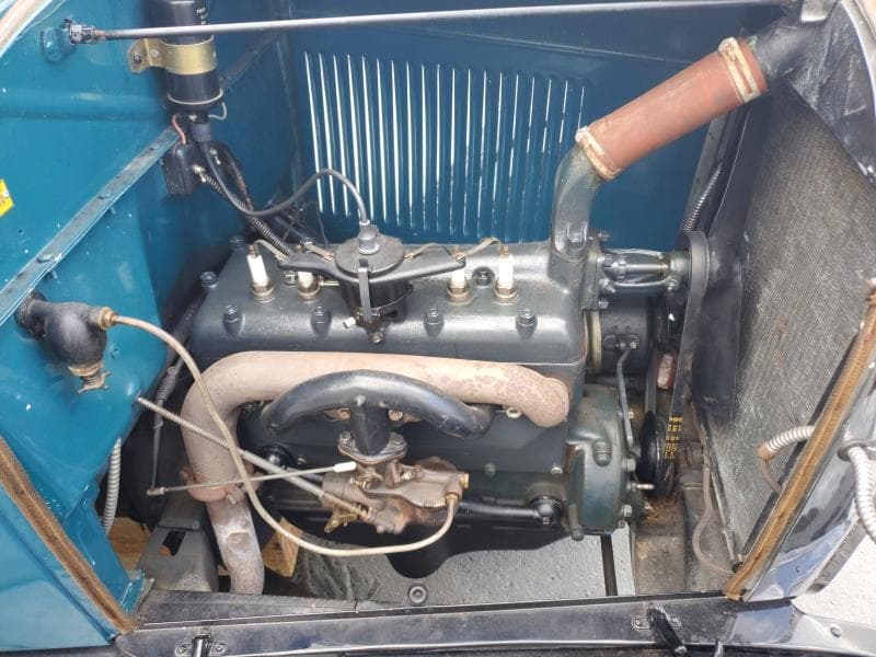 1928 FORD MODEL A 11