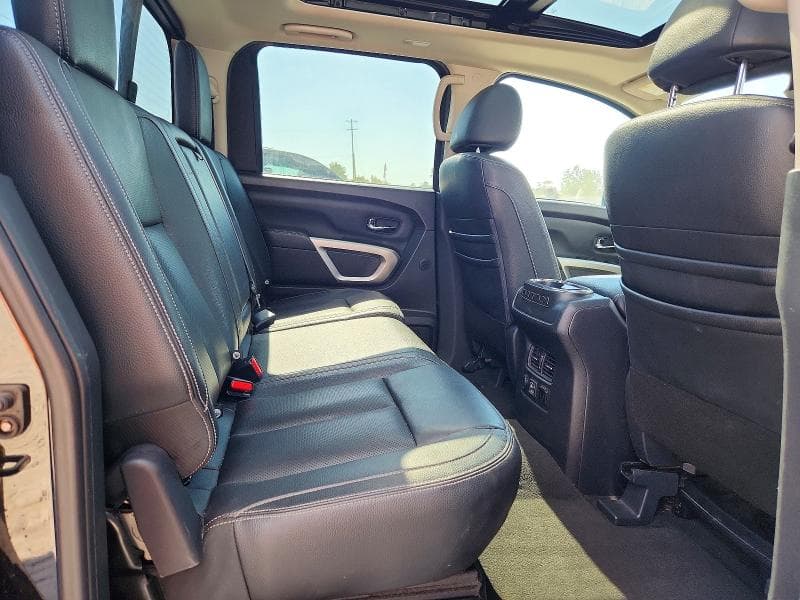2020 NISSAN TITAN SL 10