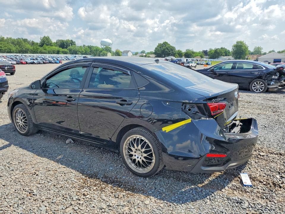 2022 HYUNDAI ACCENT SE 2