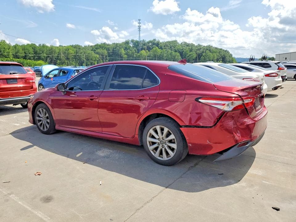 2019 TOYOTA CAMRY LE 2