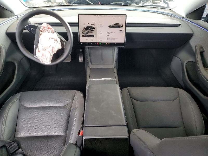 2026 TESLA MODEL 3 8