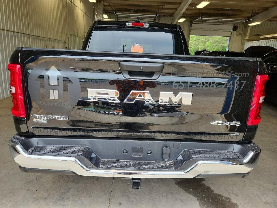 2025 RAM 1500 BIG HORN 6