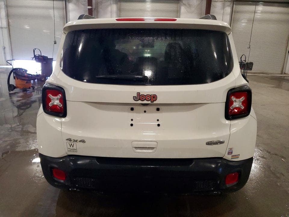 2019 JEEP RENEGADE LATITUDE 6