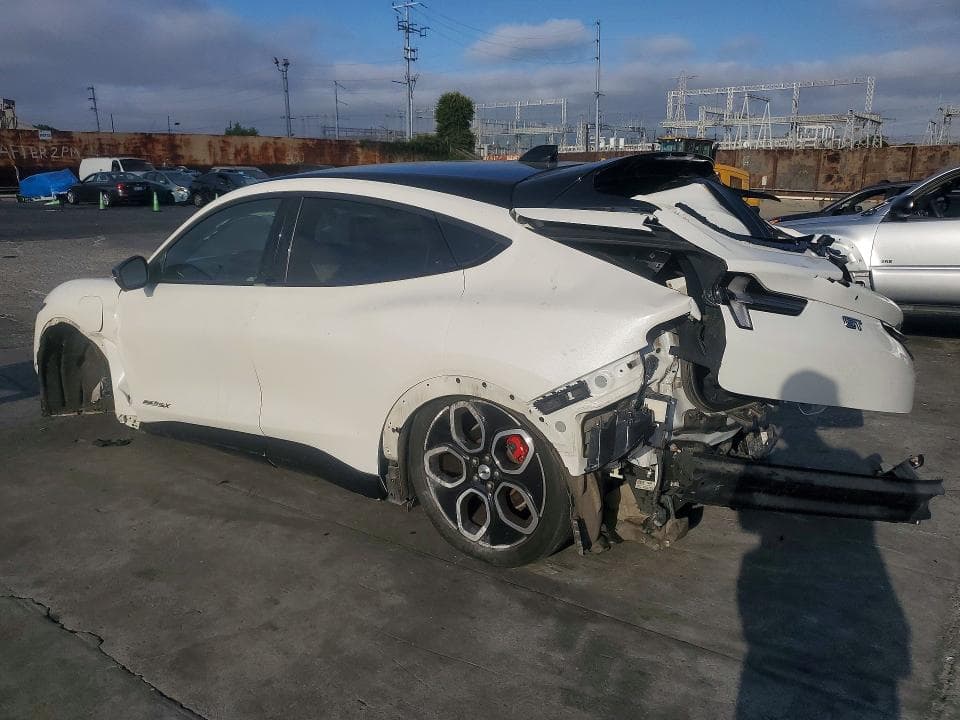 2021 FORD MUSTANG MACH-E GT 2