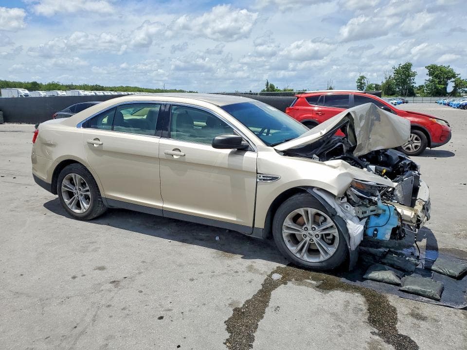 2018 FORD TAURUS SE 4