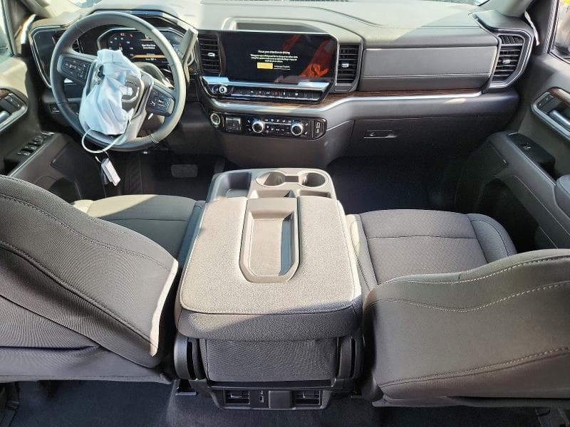 2026 GMC SIERRA C1500 SLE 8