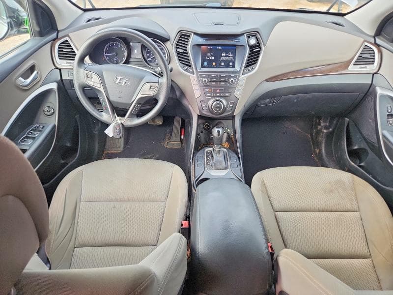 2017 HYUNDAI SANTA FE SE 8