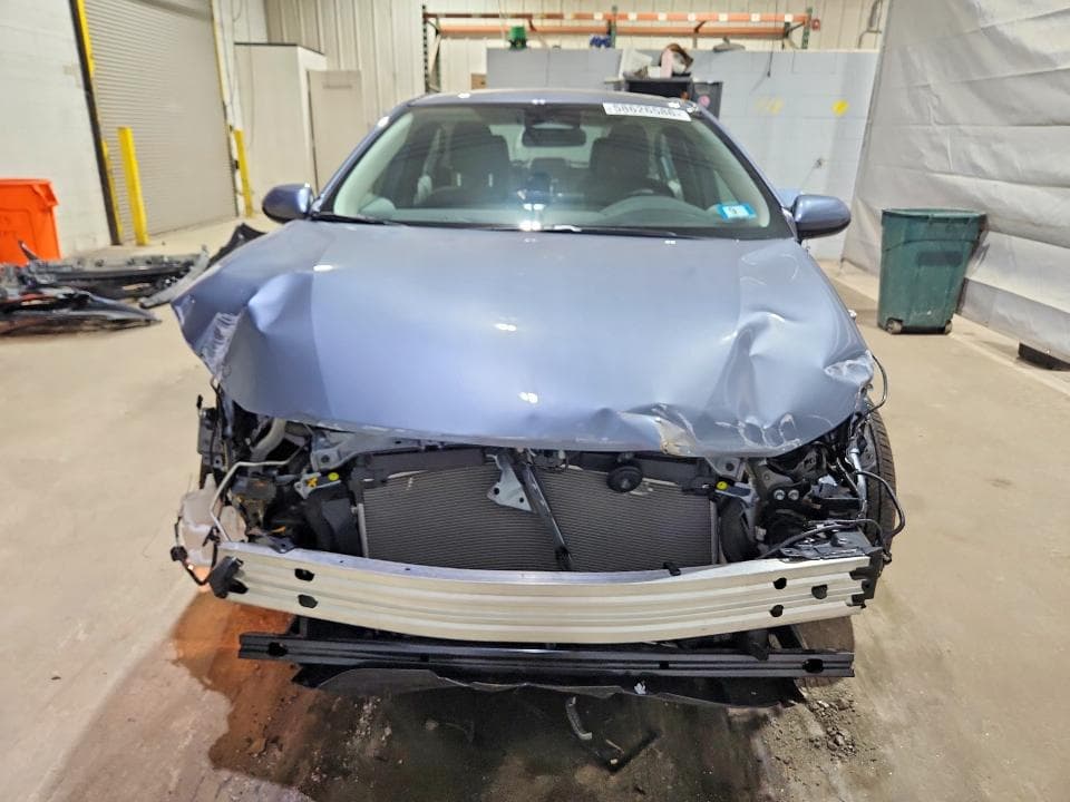2025 TOYOTA COROLLA 5