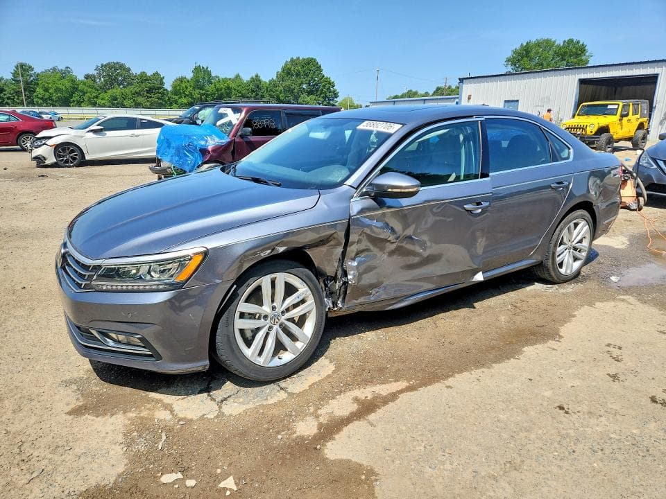 2018 VOLKSWAGEN PASSAT SE - 1
