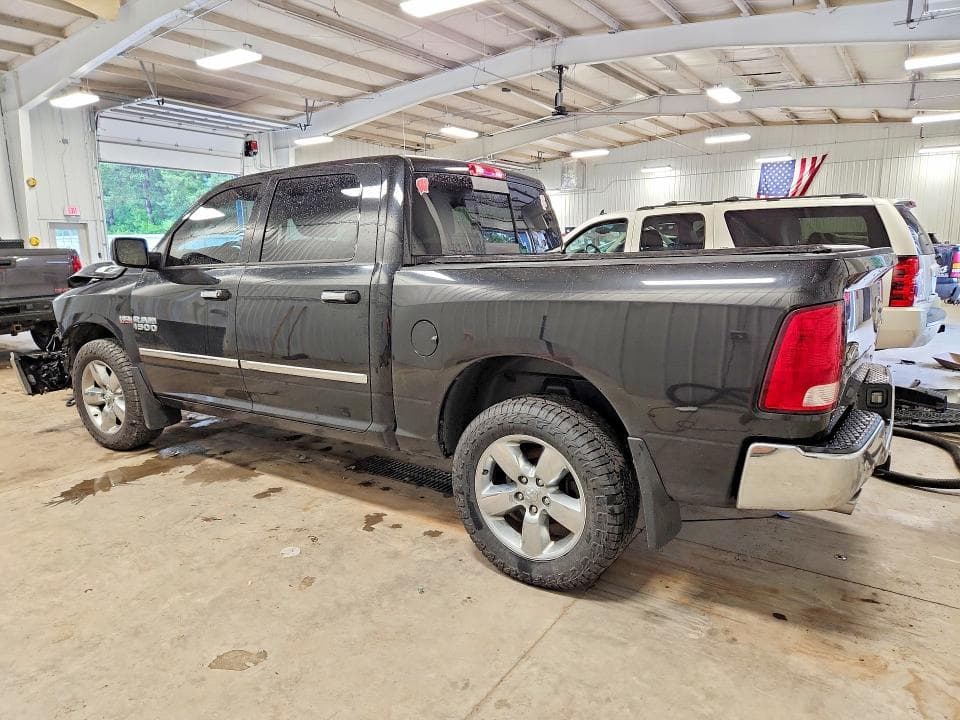 2017 RAM 1500 SLT 2
