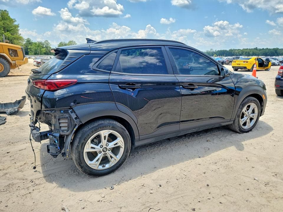 2023 HYUNDAI KONA SEL 3