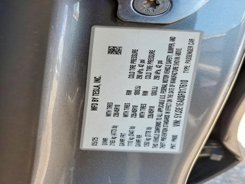 2025 TESLA MODEL 3 12