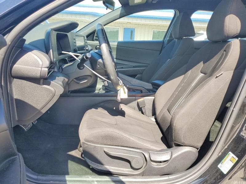 2025 HYUNDAI ELANTRA SEL SPORT 7
