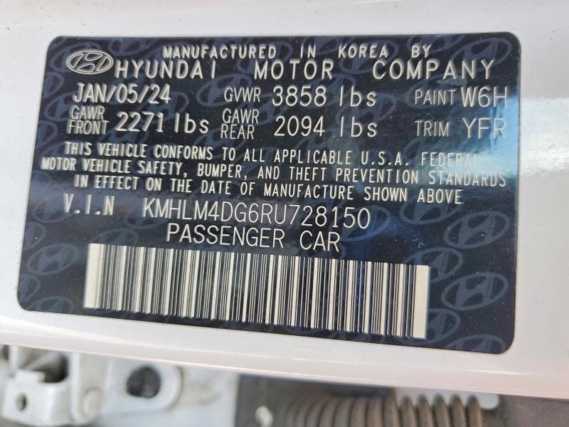 2024 HYUNDAI ELANTRA SEL 12