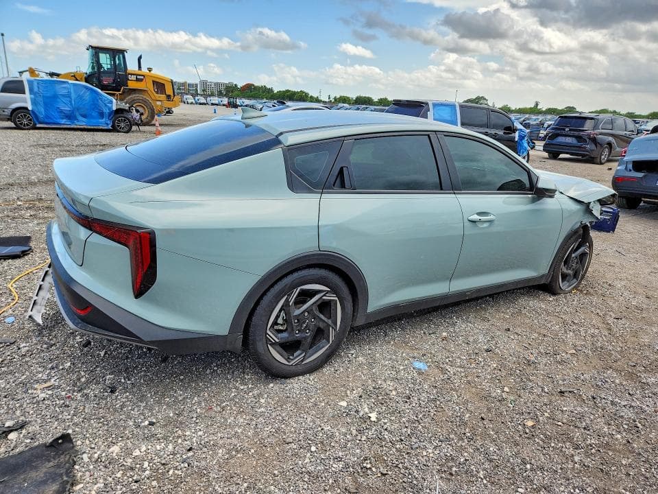 2025 KIA K4 EX 3