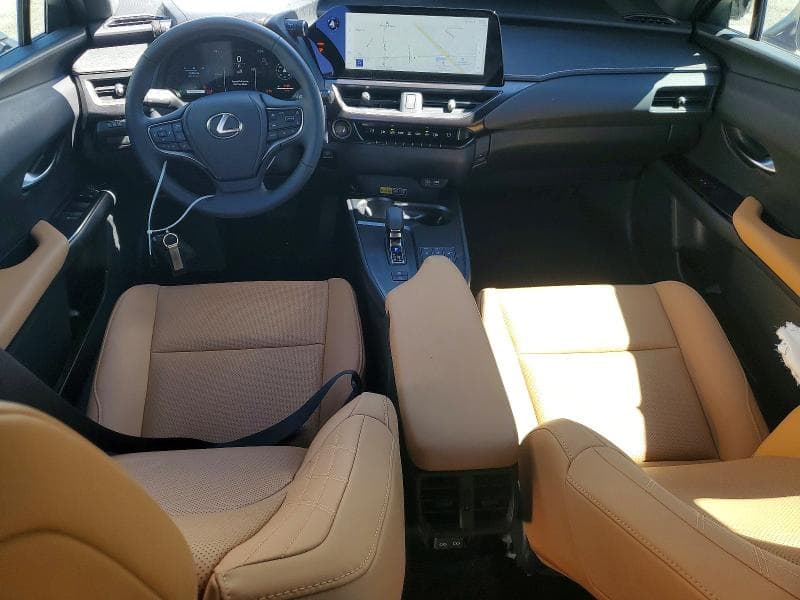 2025 LEXUS UX 300H PREMIUM 8