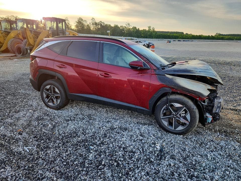 2026 HYUNDAI TUCSON SEL 4